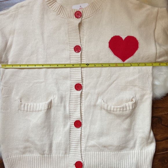 Absolutely cute button down cardigan - Picture 3 of 7